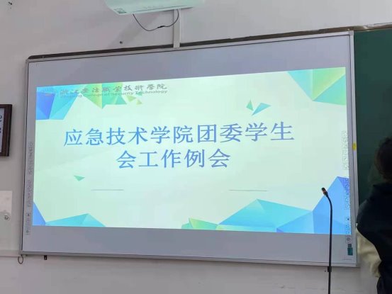 8403ccb4a1f87e4b0e29557dda5c98b